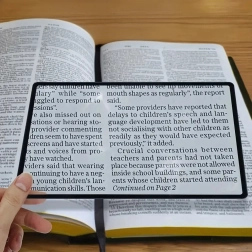 Elastische pocketpagina-loupe 12 × 18 cm