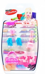 Set schoenen en tasjes voor pop