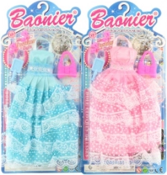 Jurkjes voor poppen met accessoires