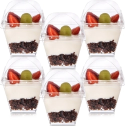 Plastic bekers voor desserts en snacks met deksels 180 ml, 6 stuks