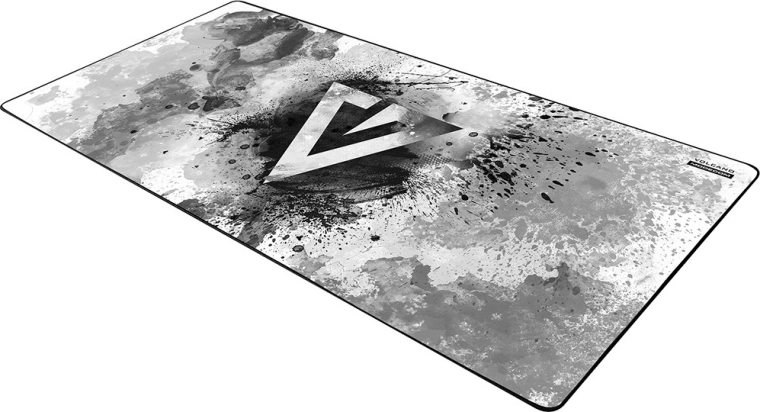 Enorme oppervlakte voor toetsenbord en muis