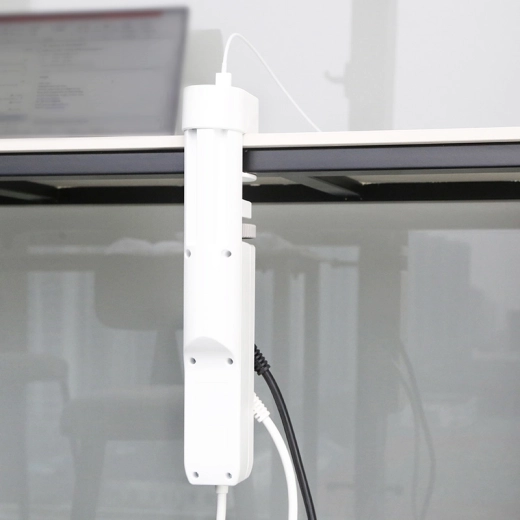USB-snelladen van bovenaf (USB-A + 2× USB-C PD)
