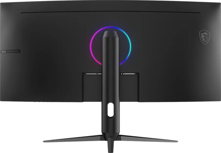 1500R-kromming en gamingdesign met RGB-element