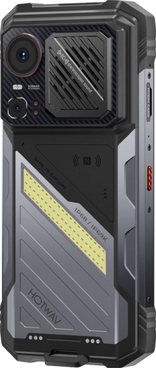 Professionele camera en LED‑zaklamp