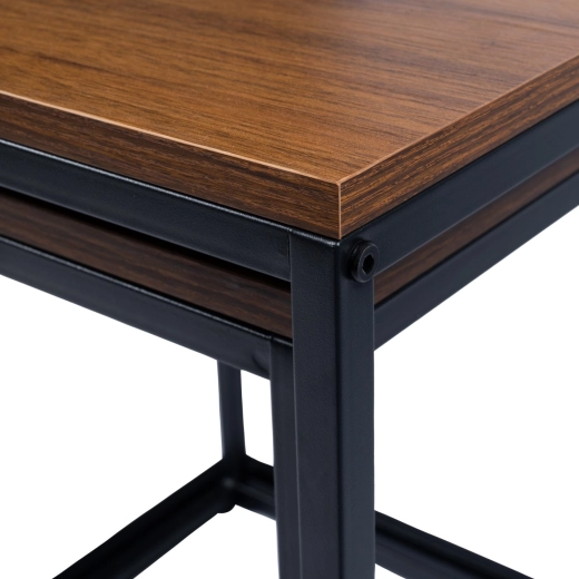 Stevig stalen frame en praktisch tafelblad