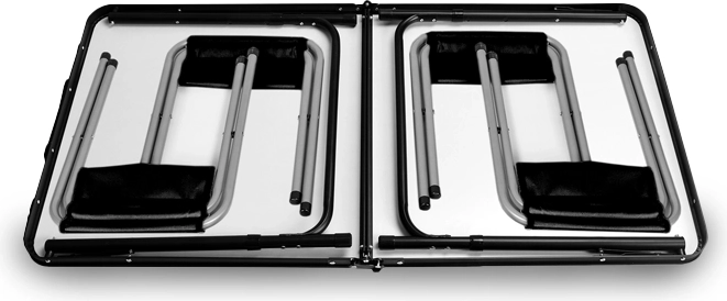 Comfortabele zitplaatsen voor vier personen