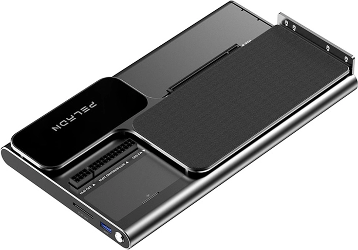 140 W voeding en sleuf voor M.2 SSD