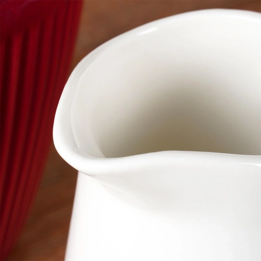 Precies en schoon schenken zonder druppels