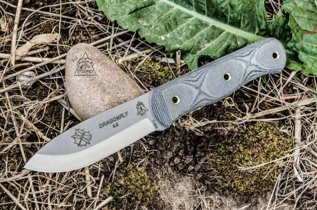 Micarta handgreep met mogelijkheid tot zekeren met een koord