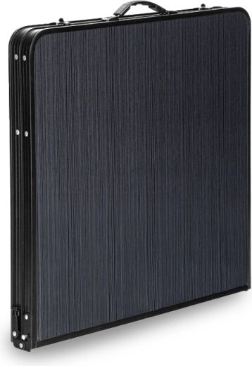 Binnen een oogwenk opgevouwen tot een koffer