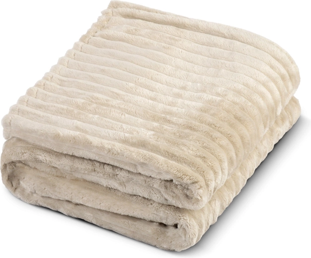 Extra zachte pluche en royaal formaat 180 × 160 cm