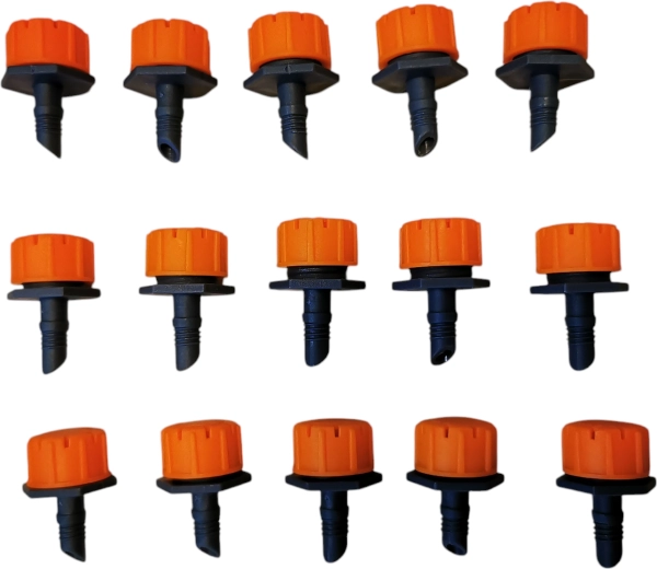 Precieze bewatering met verstelbare druppelaars