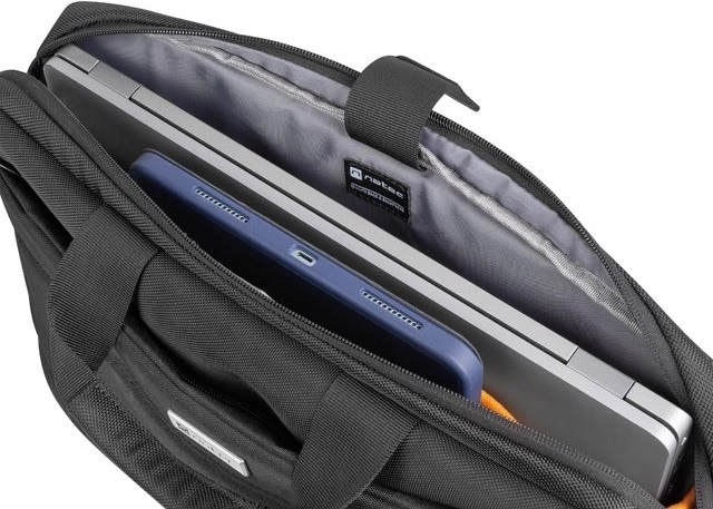 Gevoerde bescherming voor laptop en tablet