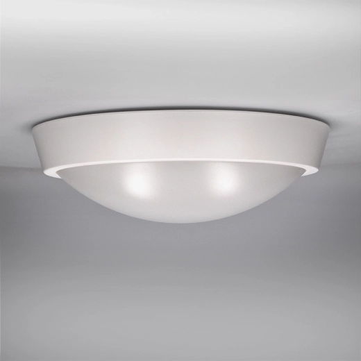 Aangenaam neutraal licht en gelijkmatige verlichting