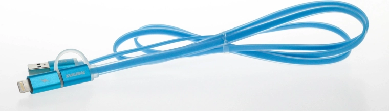 Platte kabel tegen in de knoop raken