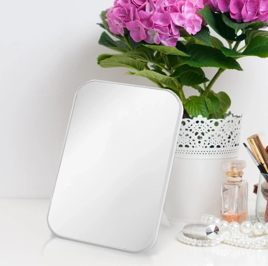 Heldere reflectie voor nauwkeurige make-up