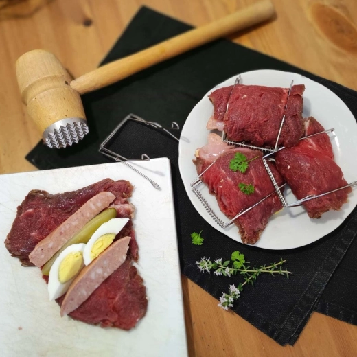 Nette rollades en gevogelte zonder touw