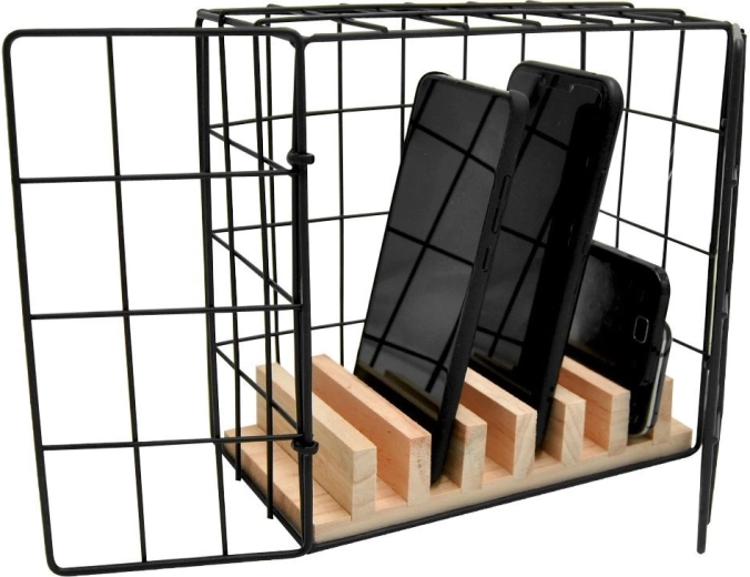 Overzichtelijke houten vakken
