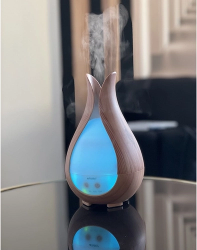 3-in-1: luchtbevochtiger, aroma-diffuser en LED-verlichting
