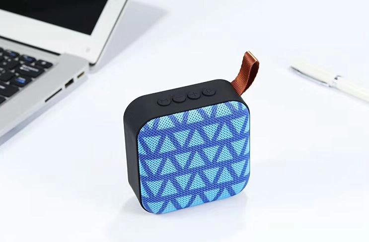 FM-radio en afspelen via USB/MicroSD