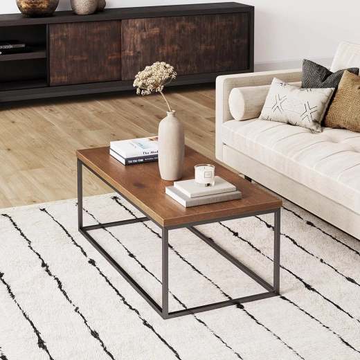 Loftuitstraling met houtdecor
