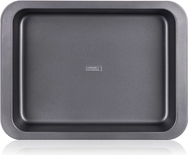 Praktische diepte voor veelzijdig bakken