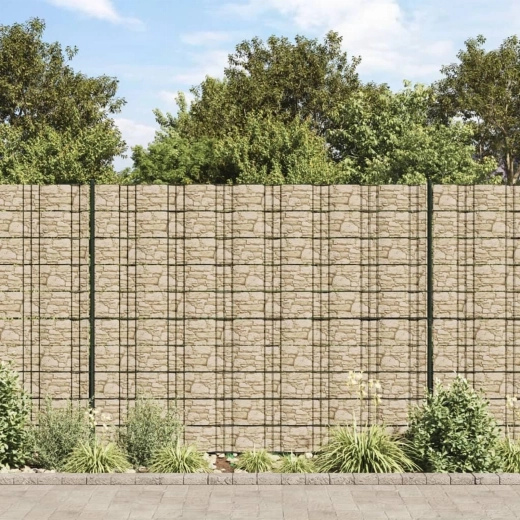 Meer privacy bij het hekwerk