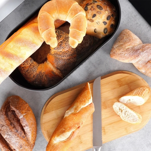 Houten deksel dient als snijplank