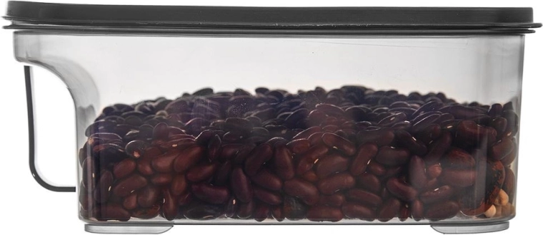 Comfortabel handvat en gemakkelijk stapelbaar