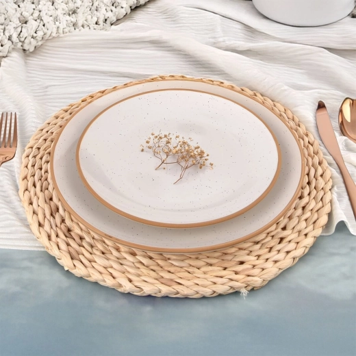 Decoratieve basis voor servies