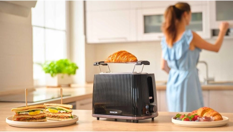 Broodjes opwarmen op het opwarmrek