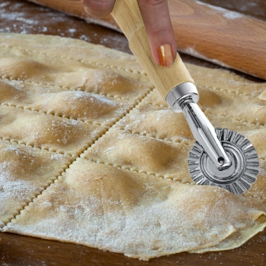 Gegolfde decoratieve snede