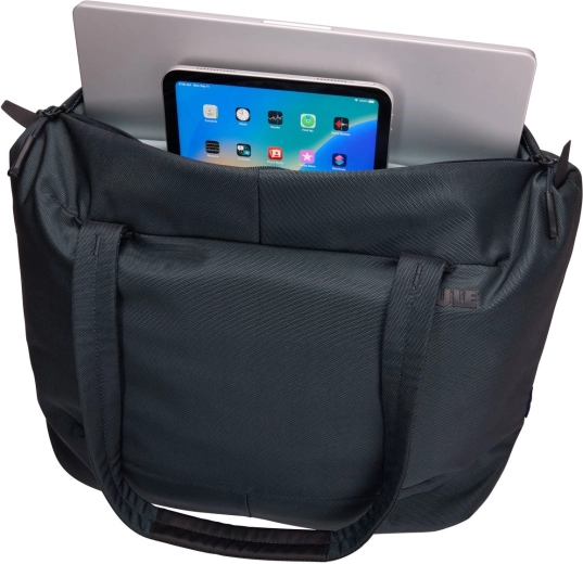 Gevoerde bescherming voor laptop en tablet