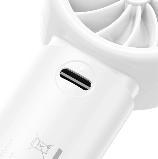 Opladen via USB‑C en LED-indicatie