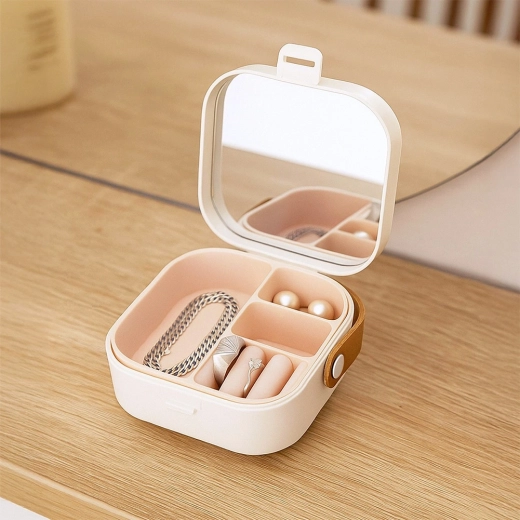 Ingebouwde spiegel voor snelle touch-ups overal