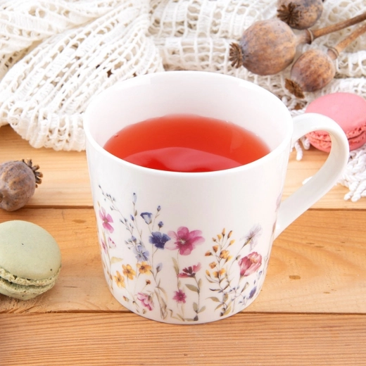 Subtiel bloemendecor en comfortabel oor