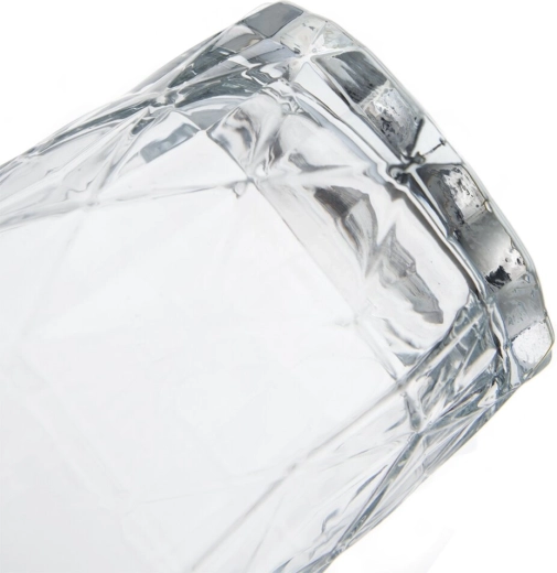 Stevige rand voor comfortabel drinken
