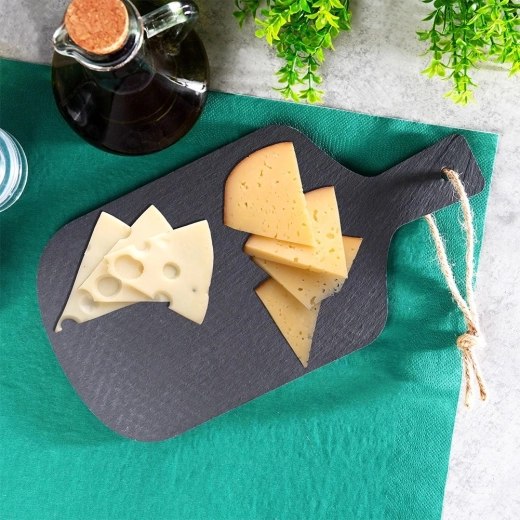 Praktisch handvat en lus om op te hangen