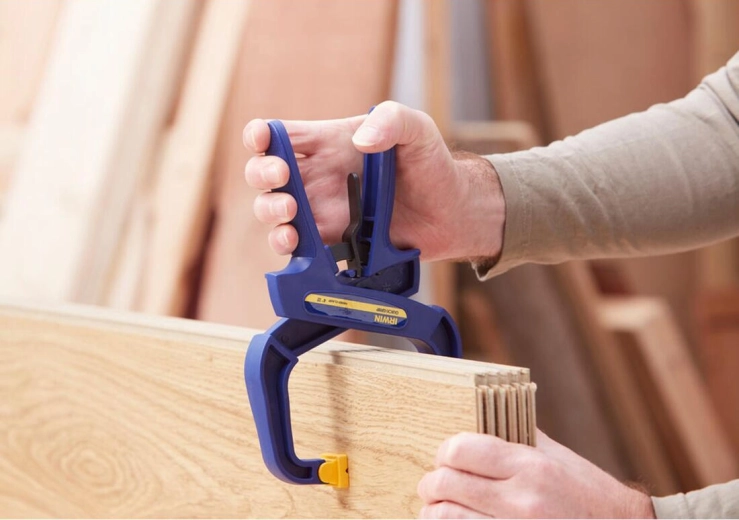 Beschermende bekken zonder oppervlakteschade