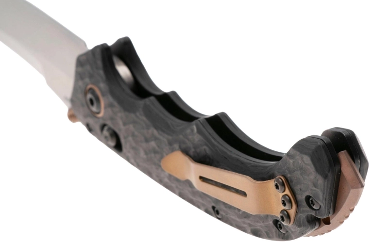 Gemarmerde carbon fiber schalen met agressieve textuur