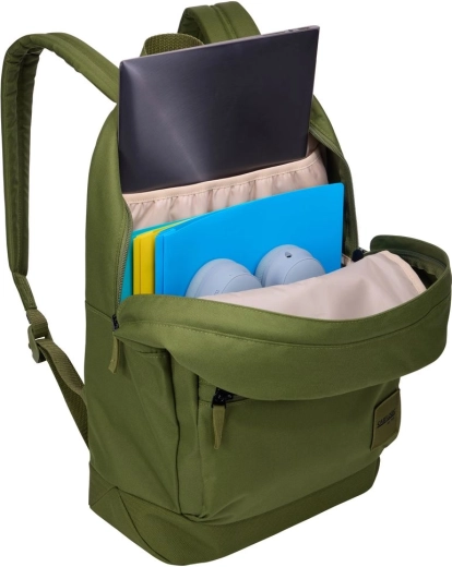 Ruimte voor laptop tot 15,6" en schoolspullen