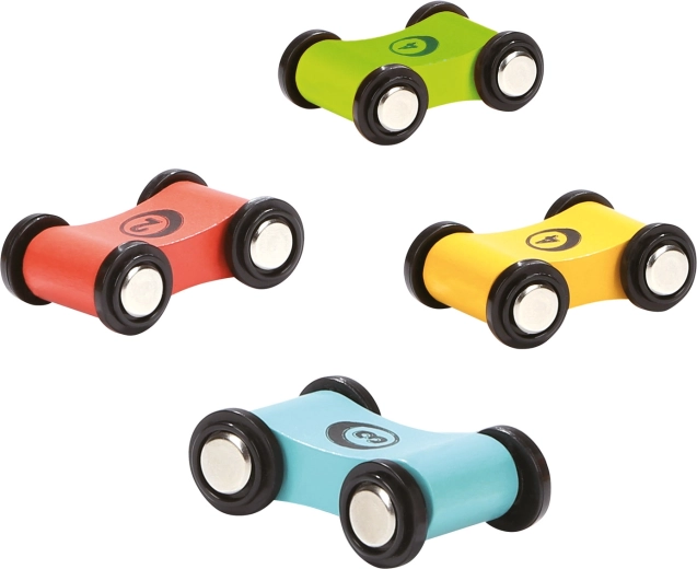 Vier stevige autootjes in de set