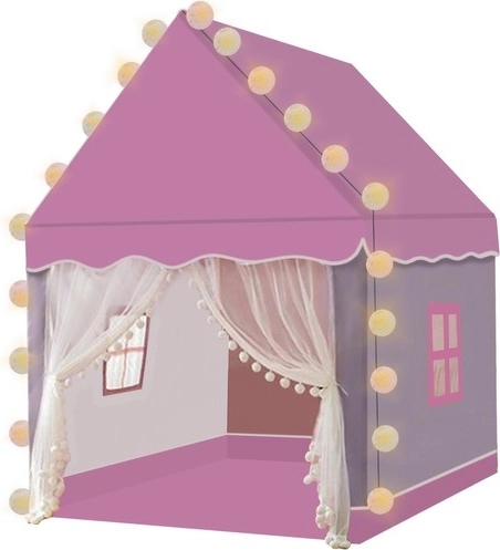 Huisje met gaasraampjes en comfortabele ingang