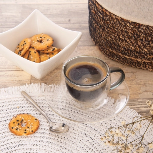 Stijlvolle look die espresso laat uitkomen