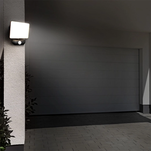 Duurzame buitenuitvoering met IP44-bescherming
