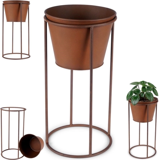 Stabiele metalen constructie met retro patina