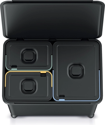 Overzichtelijk sorteren met vier inzetstukken