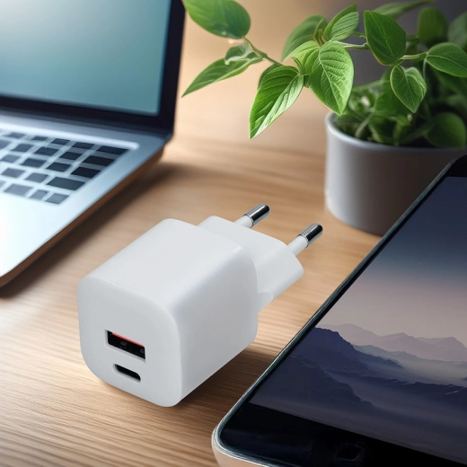 Compact GaN-ontwerp voor onderweg