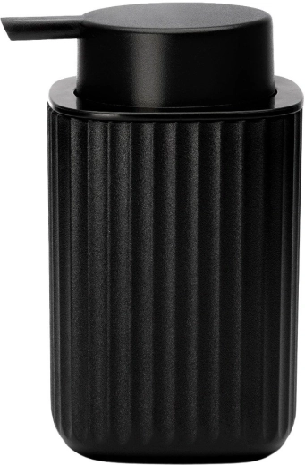 Elegant matzwart design met ribbels
