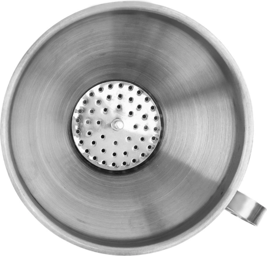 Uitneembare zeef voor schoon overschenken